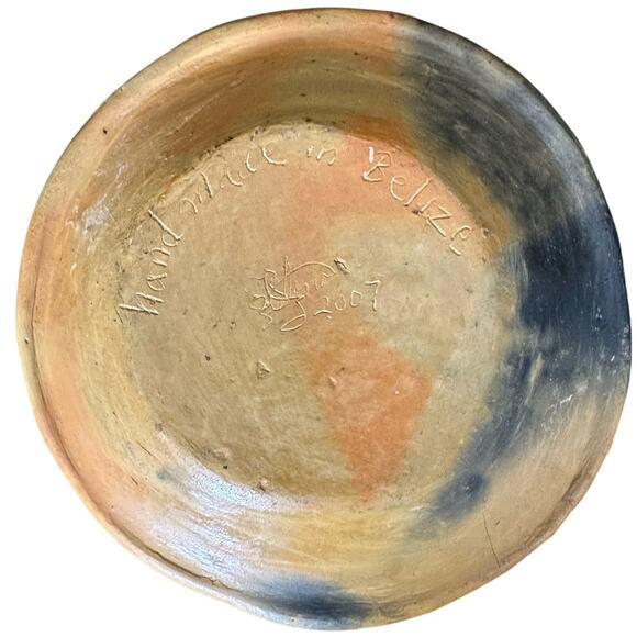 Art Pottery Belize 2007 Artist Signed Raised Relief Turtle Shallow Bowl/Plate 9" - Picture 3 of 10